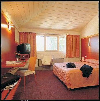 La Bourbonnaise Hotell Sérézin-du-Rhône Eksteriør bilde